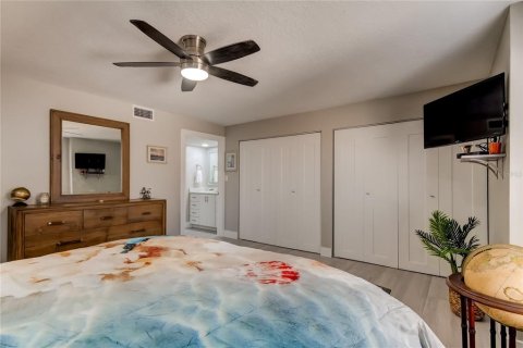 Condominio en venta en Clearwater, Florida, 2 dormitorios, 110.18 m2 № 1844229 - foto 21