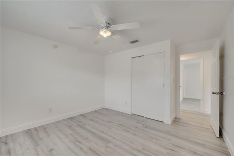 Casa en venta en Orlando, Florida, 4 dormitorios, 144 m2 № 1796010 - foto 22