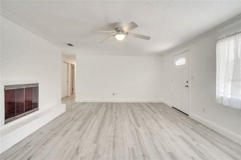 Casa en venta en Orlando, Florida, 4 dormitorios, 144 m2 № 1796010 - foto 5