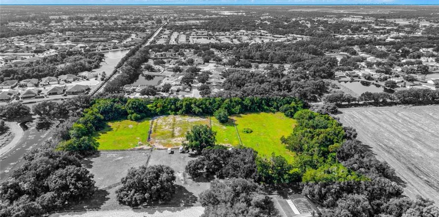 Terrain à Bradenton, Floride № 2399409
