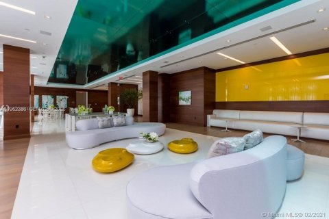 Condo in Sunny Isles Beach, Florida, 2 bedrooms  № 2026711 - photo 26