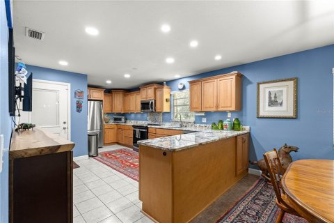 Casa en venta en Ocala, Florida, 3 dormitorios, 192.87 m2 № 1884370 - foto 14