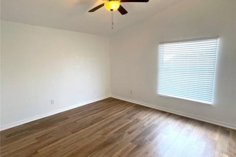 House in Sanford, Florida 3 bedrooms, 102.1 sq.m. № 1776908 - photo 8