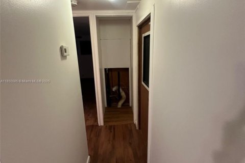 Снять в аренду квартиру в Бока-Ратон, Флорида 3 спальни, 74.69м2, № 1880392 - фото 17