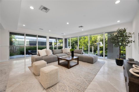 Land in Miami, Florida № 1458524 - photo 11