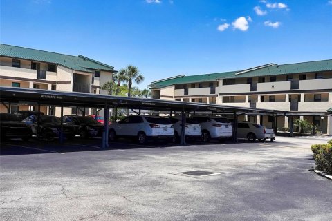 Condo in Port Charlotte, Florida, 2 bedrooms  № 2096517 - photo 29