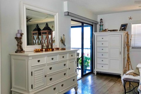 Condo in Port Charlotte, Florida, 2 bedrooms  № 2096517 - photo 15