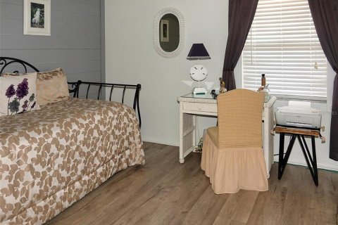 Condo in Port Charlotte, Florida, 2 bedrooms  № 2096517 - photo 18