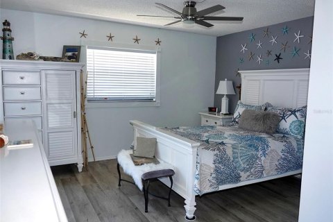 Condo in Port Charlotte, Florida, 2 bedrooms  № 2096517 - photo 13
