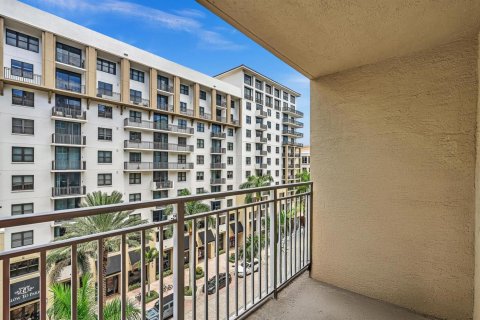 Condo in Boca Raton, Florida, 1 bedroom № 2246624 - photo 22