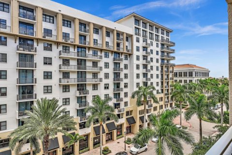 Condo in Boca Raton, Florida, 1 bedroom № 2246624 - photo 25