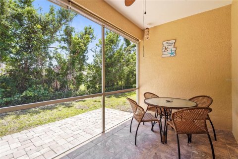 House in Englewood, Florida 3 bedrooms, 144.93 sq.m. № 1722252 - photo 25