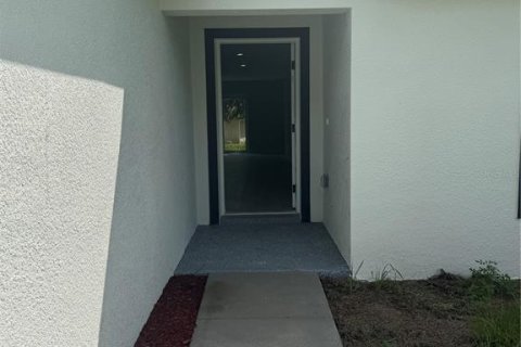 Casa en alquiler en Ocala, Florida, 3 dormitorios, 117.99 m2 № 1854278 - foto 2