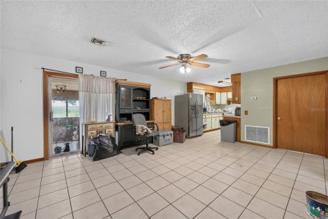House in Salt Springs, Florida 2 bedrooms, 118.54 sq.m. № 2258332 - photo 9