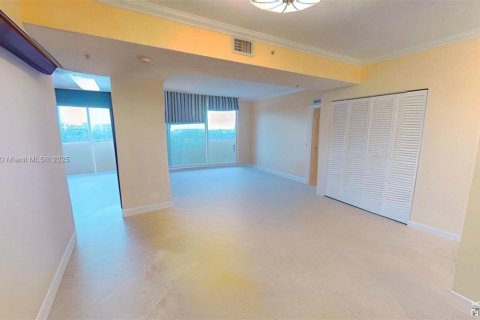 Copropriété à vendre à Miami, Floride: 2 chambres, 120.4 m2 № 1842710 - photo 8