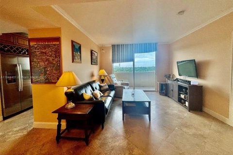 Copropriété à vendre à Miami, Floride: 2 chambres, 120.4 m2 № 1842710 - photo 16
