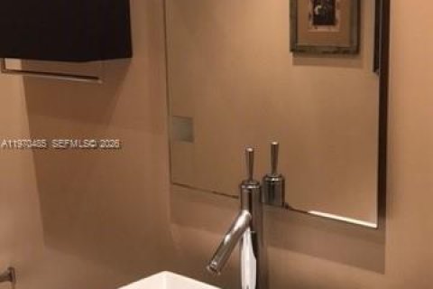 Снять в аренду кондоминиум в Хайалиа, Флорида 2 спальни, 104.61м2, № 2031267 - фото 13