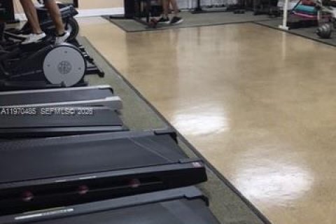 Снять в аренду кондоминиум в Хайалиа, Флорида 2 спальни, 104.61м2, № 2031267 - фото 17