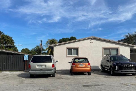 Villa ou maison à Opa-locka, Floride 2 chambres, 72 m2 № 2037822