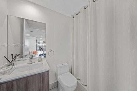 Copropriété à vendre à Miami, Floride: 3 chambres, 187.48 m2 № 2079527 - photo 29