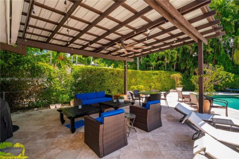 Villa ou maison à louer à Miami, Floride: 4 chambres, 256.69 m2 № 1964554 - photo 30