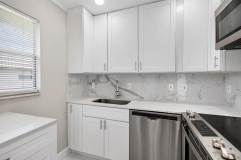 Copropriété à vendre à Delray Beach, Floride: 2 chambres, 81.75 m2 № 2242743 - photo 19