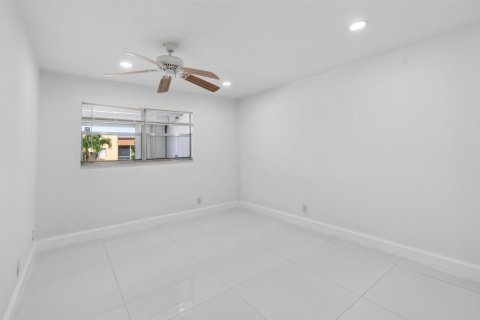 Copropriété à vendre à Delray Beach, Floride: 2 chambres, 81.75 m2 № 2242743 - photo 24