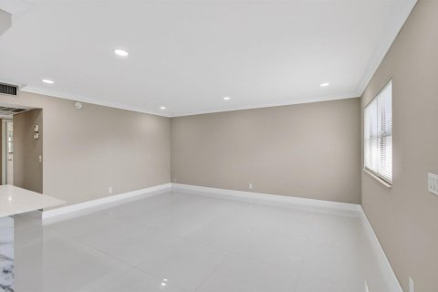 Copropriété à vendre à Delray Beach, Floride: 2 chambres, 81.75 m2 № 2242743 - photo 9