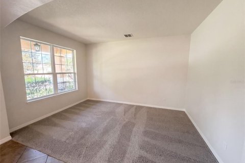 House in Oviedo, Florida 5 bedrooms, 390.56 sq.m. № 2207853 - photo 17