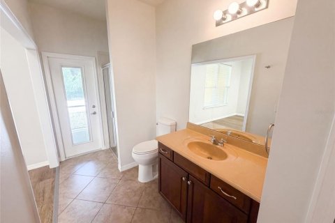 House in Oviedo, Florida 5 bedrooms, 390.56 sq.m. № 2207853 - photo 24