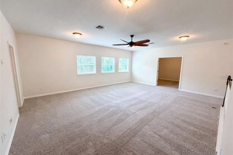 House in Oviedo, Florida 5 bedrooms, 390.56 sq.m. № 2207853 - photo 10
