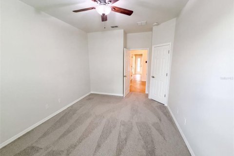 House in Oviedo, Florida 5 bedrooms, 390.56 sq.m. № 2207853 - photo 19