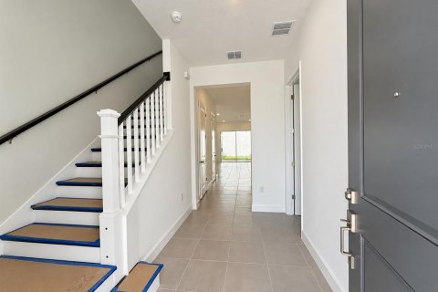 Villa ou maison à louer à Winter Garden, Floride: 4 chambres, 241.55 m2 № 2432653 - photo 6
