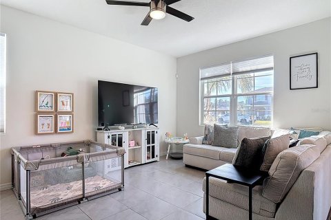 Townhouse in New Smyrna Beach, Florida 3 bedrooms, 149.94 sq.m. № 2148296 - photo 6
