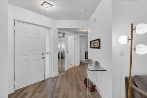 Condo in Boynton Beach, Florida, 3 bedrooms  № 2247905 - photo 21