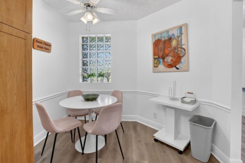 Condo in Boynton Beach, Florida, 3 bedrooms  № 2247905 - photo 2