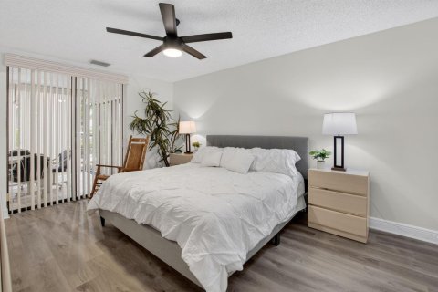 Condo in Boynton Beach, Florida, 3 bedrooms  № 2247905 - photo 4