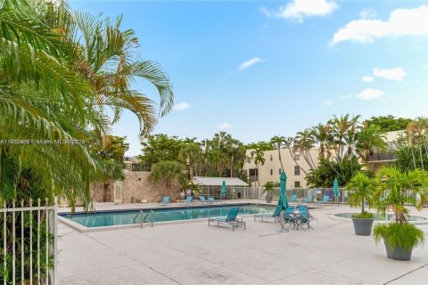 Condo in Aventura, Florida, 3 bedrooms  № 1940732 - photo 8