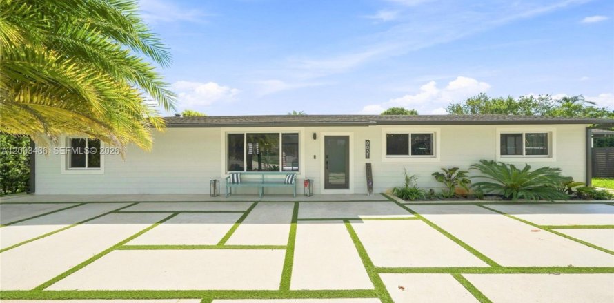 Casa en Miami, Florida 4 dormitorios, 229.56 m2 № 2382712