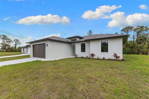 Casa en venta en North Port, Florida, 3 dormitorios, 156.35 m2 № 2099230 - foto 2