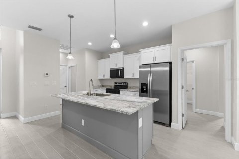 Casa en venta en North Port, Florida, 3 dormitorios, 156.35 m2 № 2099230 - foto 10