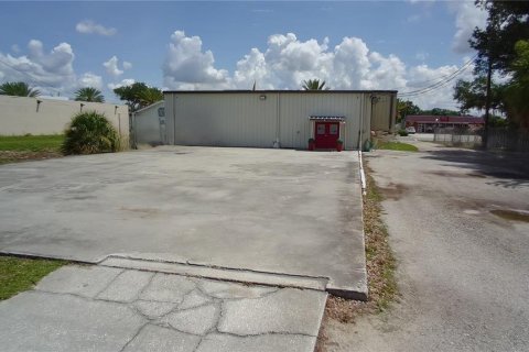 Commercial property in Auburndale, Florida 466.18 sq.m. № 2110110 - photo 22