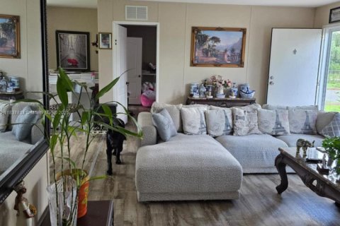 Villa ou maison à vendre à Clewiston, Floride: 3 chambres, 115.94 m2 № 1974324 - photo 9