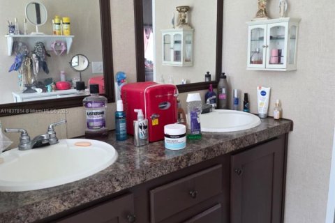 Villa ou maison à vendre à Clewiston, Floride: 3 chambres, 115.94 m2 № 1974324 - photo 12