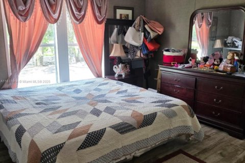 Villa ou maison à vendre à Clewiston, Floride: 3 chambres, 115.94 m2 № 1974324 - photo 5