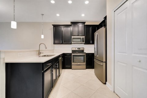 Copropriété à vendre à Davenport, Floride: 2 chambres, 130.9 m2 № 2308707 - photo 3