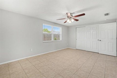 Villa ou maison à vendre à New Port Richey, Floride: 3 chambres, 130.81 m2 № 2107430 - photo 18