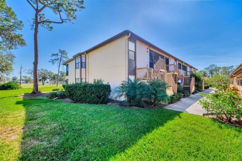 Copropriété à louer à Sarasota, Floride: 2 chambres, 119.29 m2 № 1564719 - photo 4