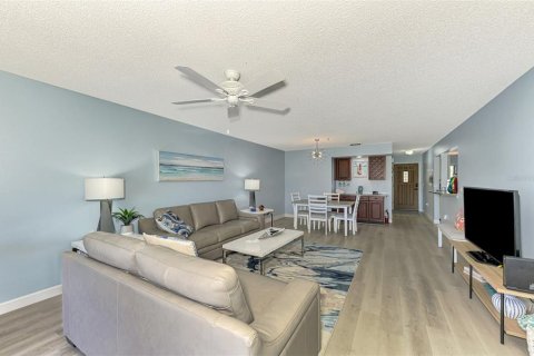 Copropriété à louer à Sarasota, Floride: 2 chambres, 119.29 m2 № 1564719 - photo 21