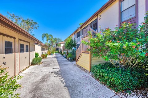 Copropriété à louer à Sarasota, Floride: 2 chambres, 119.29 m2 № 1564719 - photo 3